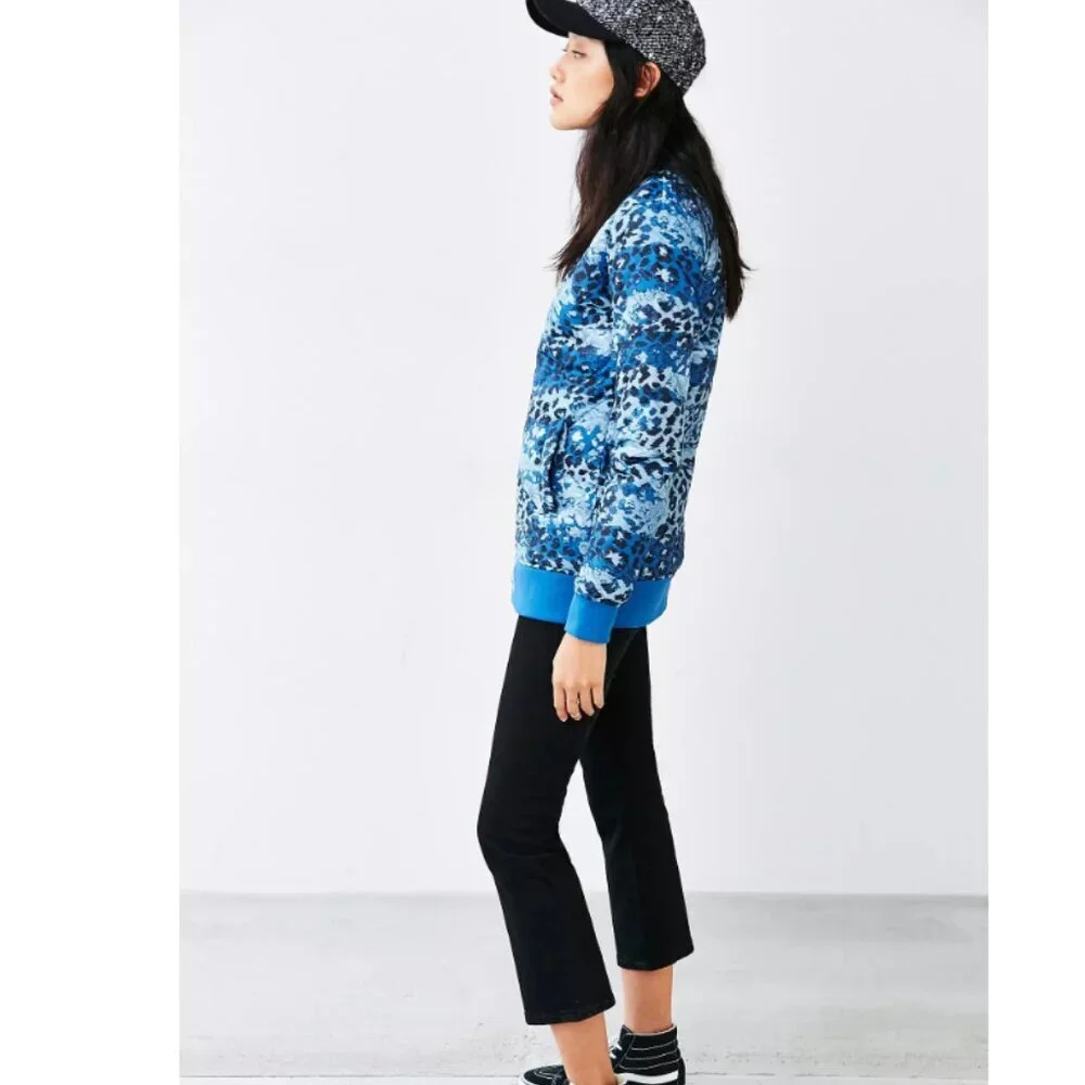 The North Face Anna Quilted Bomber Jacket Womens XS Blue Leopard Print Insulated